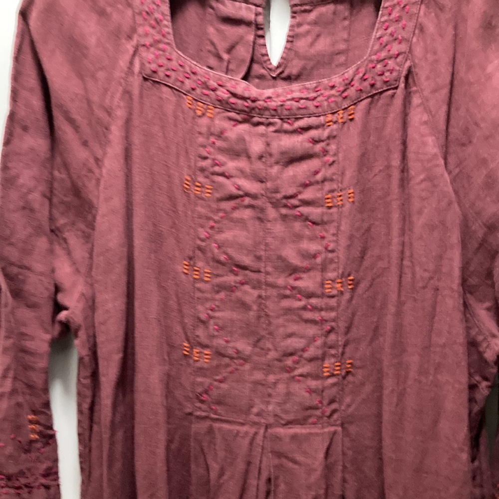 Gudrun Sjoden embroidered L dress 100% linen.